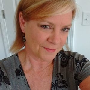 Meet your Posher, Luwanna brooks